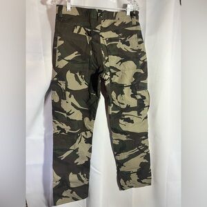 Levi's camo cargo pants - fleece lined - 30x32